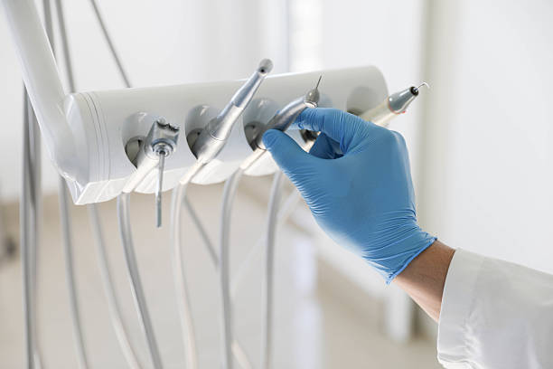 Professional Tooth Extraction technician working in Cloverdale, VA